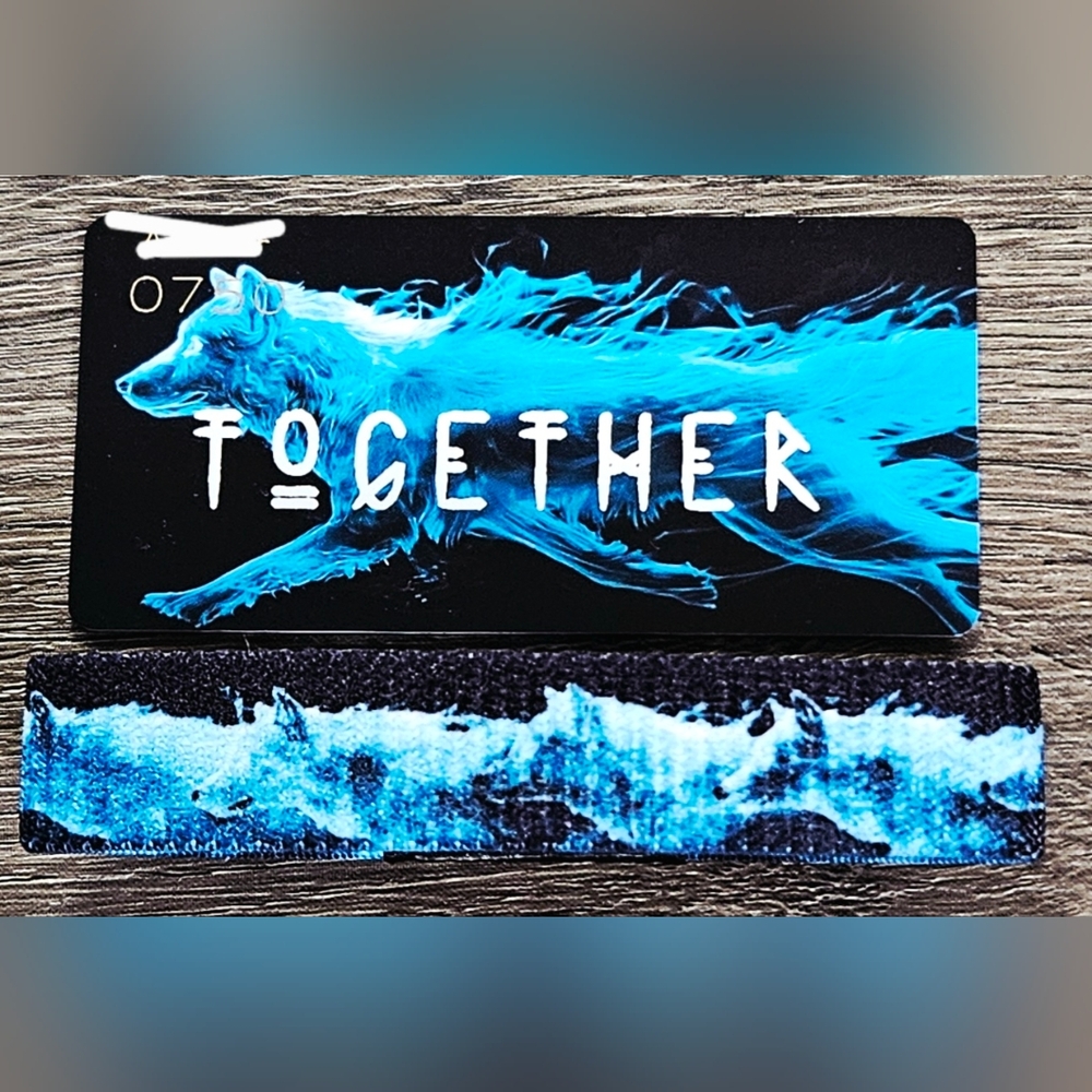 ZOX "TOGETHER" #750 INTERACTIVE BLUE WOLF New Medium COLLECTIBLE WRISTBAND